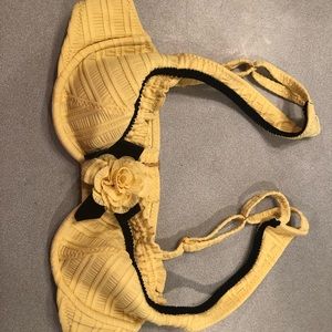 Betsey Johnson unforgettable swim bikini top